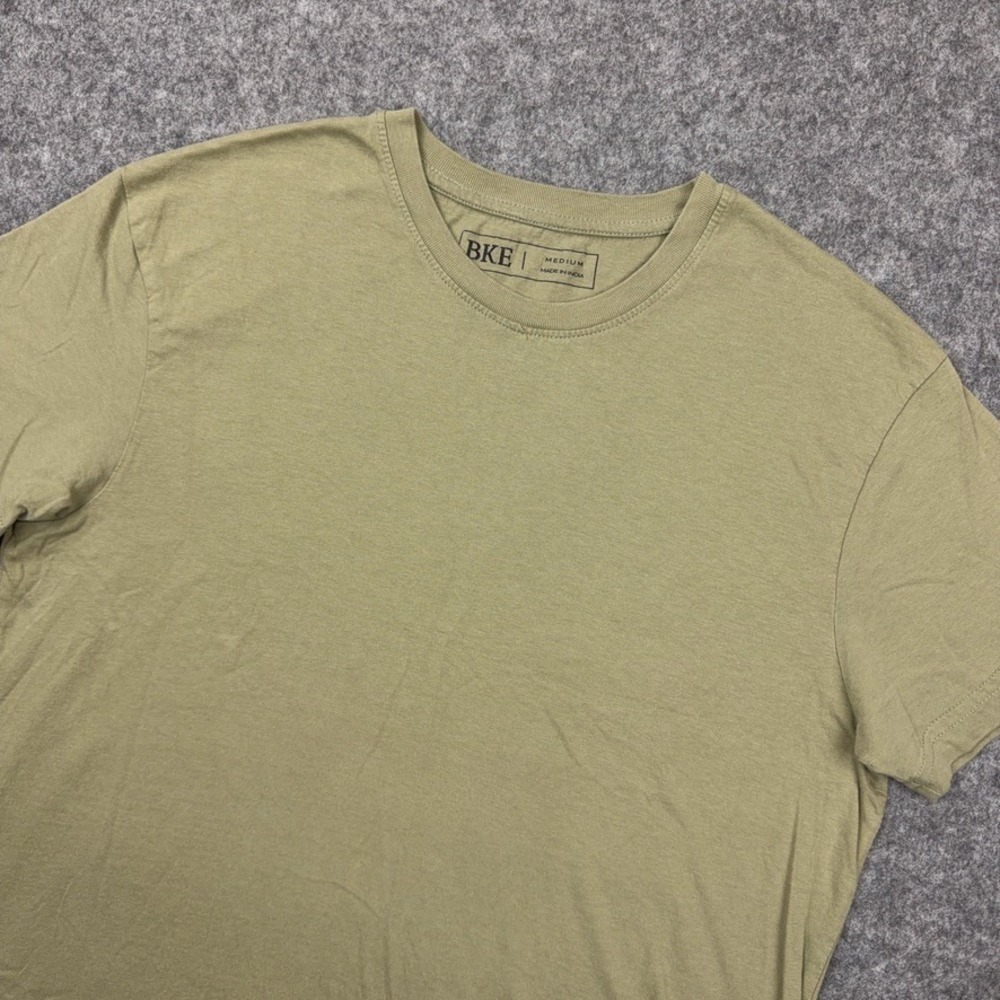 BKE T Shirt Mens Medium Green Solid Short Sleeve Cotton Casual Basic Tee